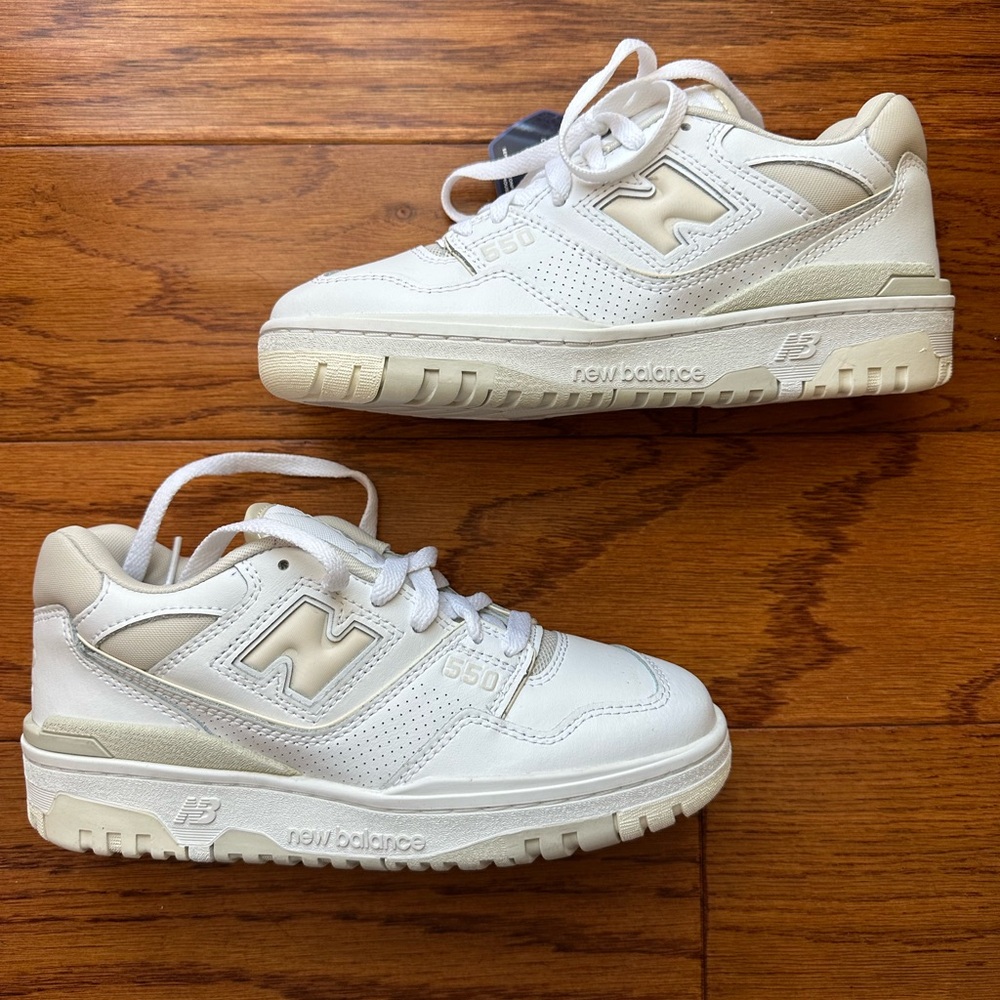 NWT New Balance 550